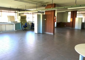 Foto 2 - Laboratorio Via Torino
 
2, Magnago - foto 2