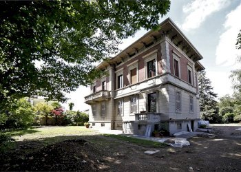 Foto 25 - Quadrilocale Via Zara
 
1, Fagnano Olona - foto 24