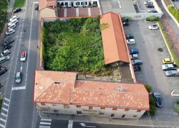 Foto 4 - Stabile - Palazzo Via Magenta
 
15, Busto Arsizio - foto 4