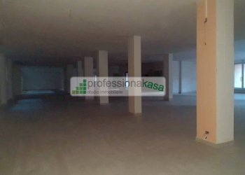 Foto 2 - Locale Commerciale Centrale Commerciale, Vasto - foto 2