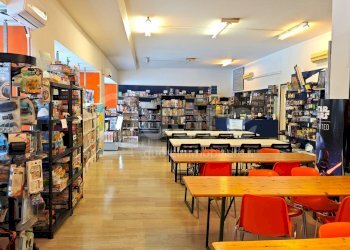 Foto 2 - Shop piazzale osoppo, Udine - photo 2