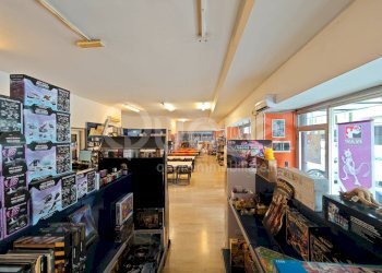 Foto 8 - Shop piazzale osoppo, Udine - photo 8