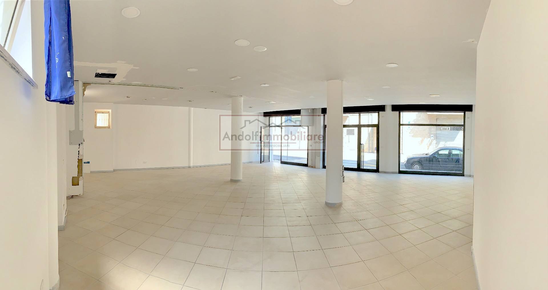 Foto 1 - Commercial Premises Centro, Fondi - photo 1