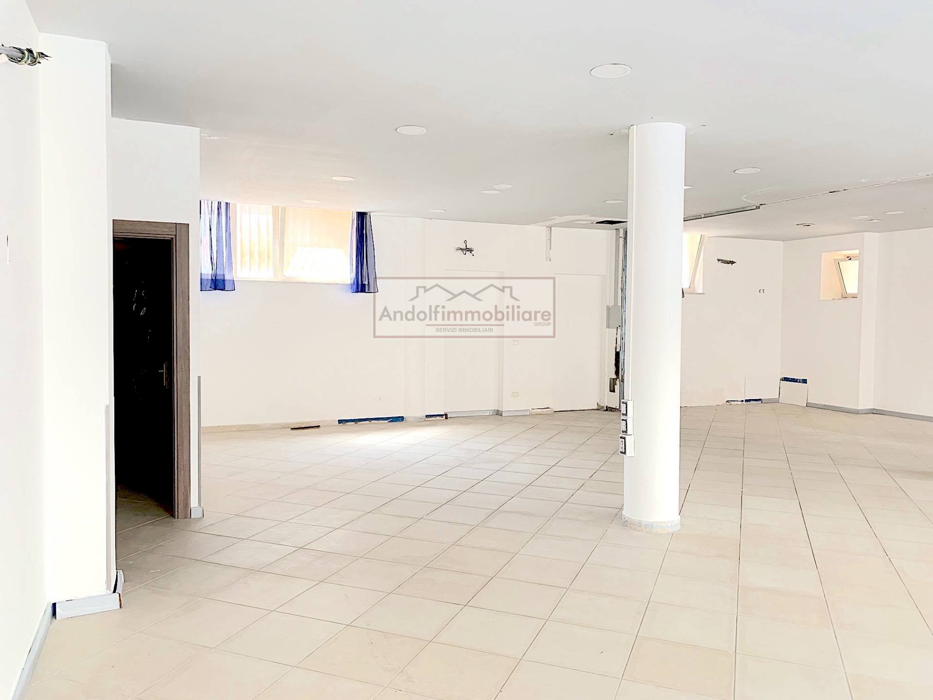 Foto 2 - Commercial Premises Centro, Fondi - photo 2