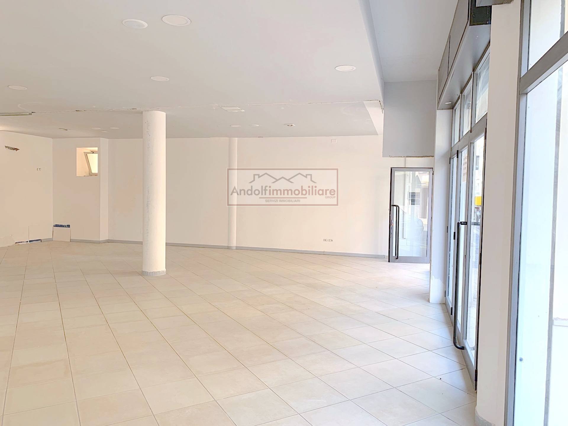 Foto 3 - Commercial Premises Centro, Fondi - photo 3