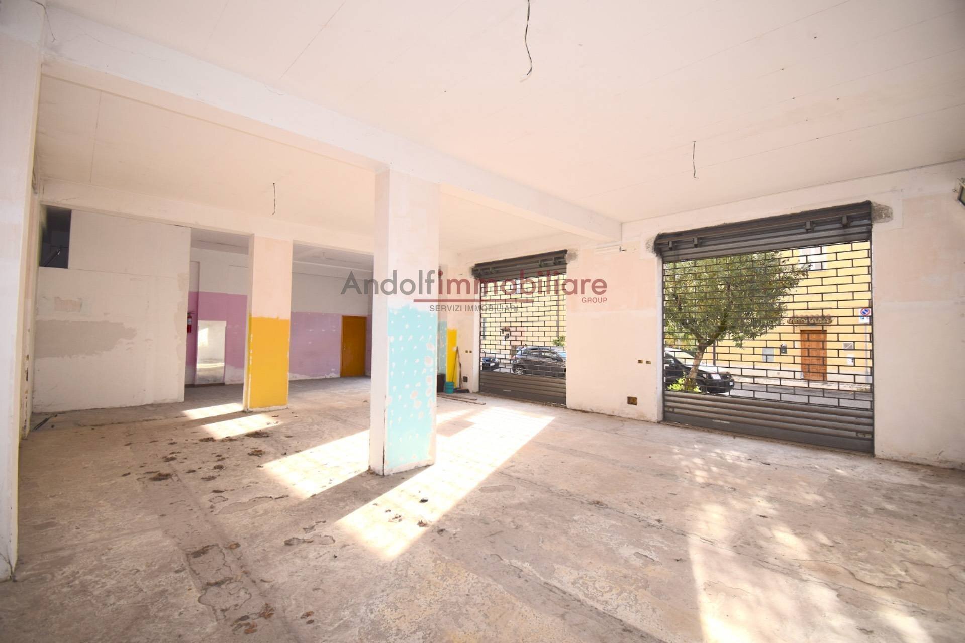 Foto 3 - Locale Commerciale Via della Provincia, Itri - foto 3