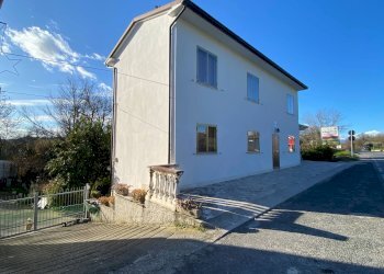 Foto 2 - Casa indipendente Via San Filippo
 
39 A, Magliano di Tenna - foto 2