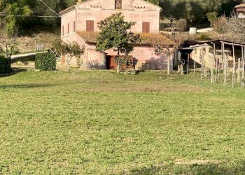 Foto 3 - Independent house via Enrico Fermi
 
15, Falerone - photo 3