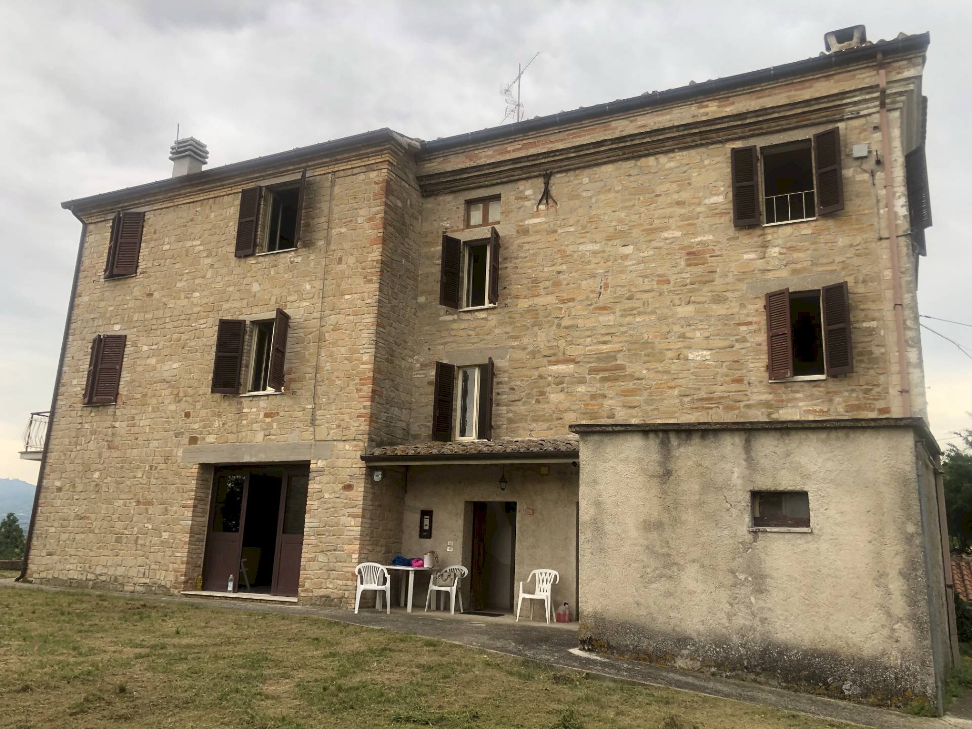 Foto 1 - Semi-detached house via Sala
 
7, Montelparo - photo 1