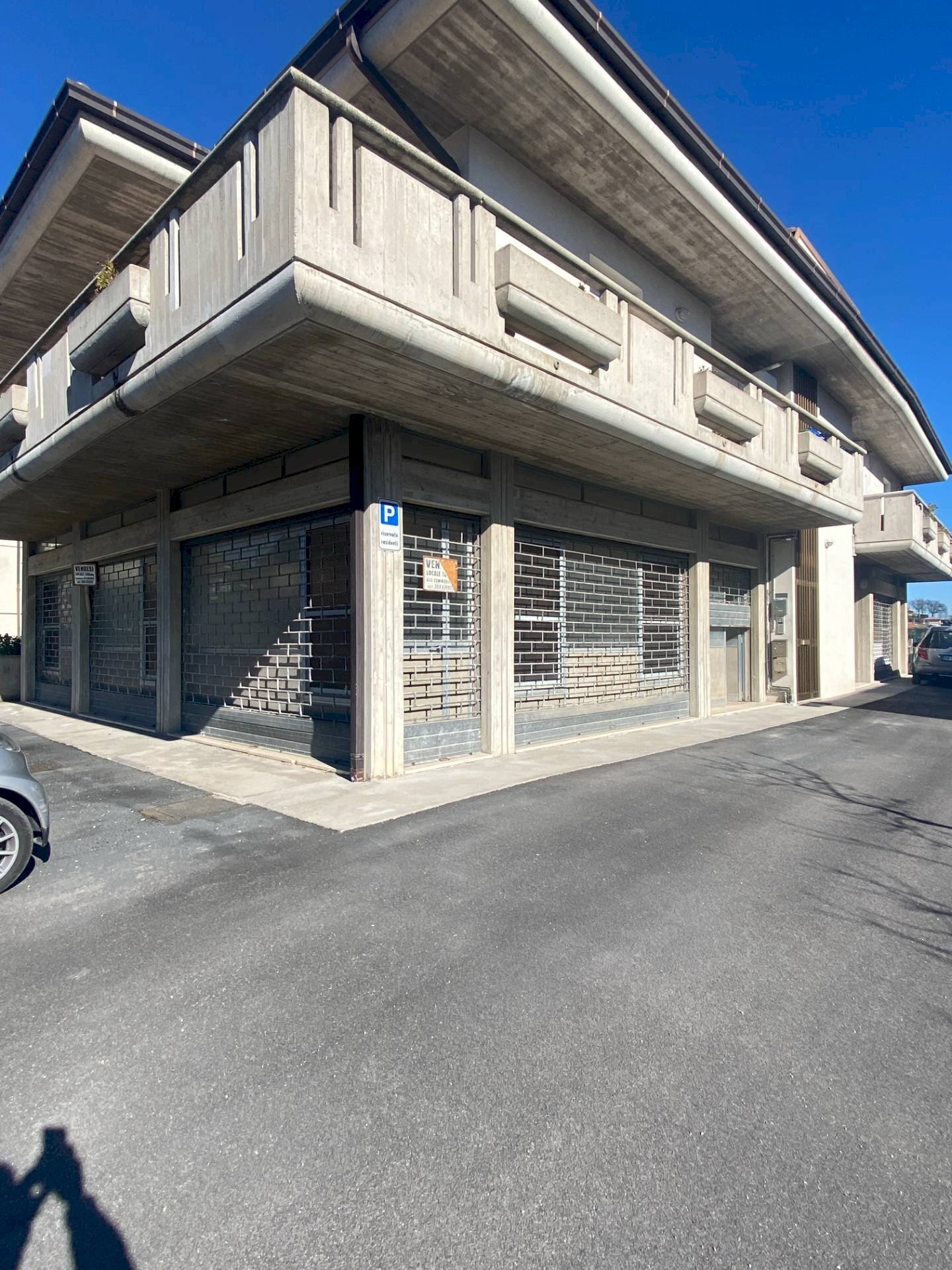 Foto 1 - Attività Commerciale via Leonardo da Vinci, Montegiorgio - foto 1