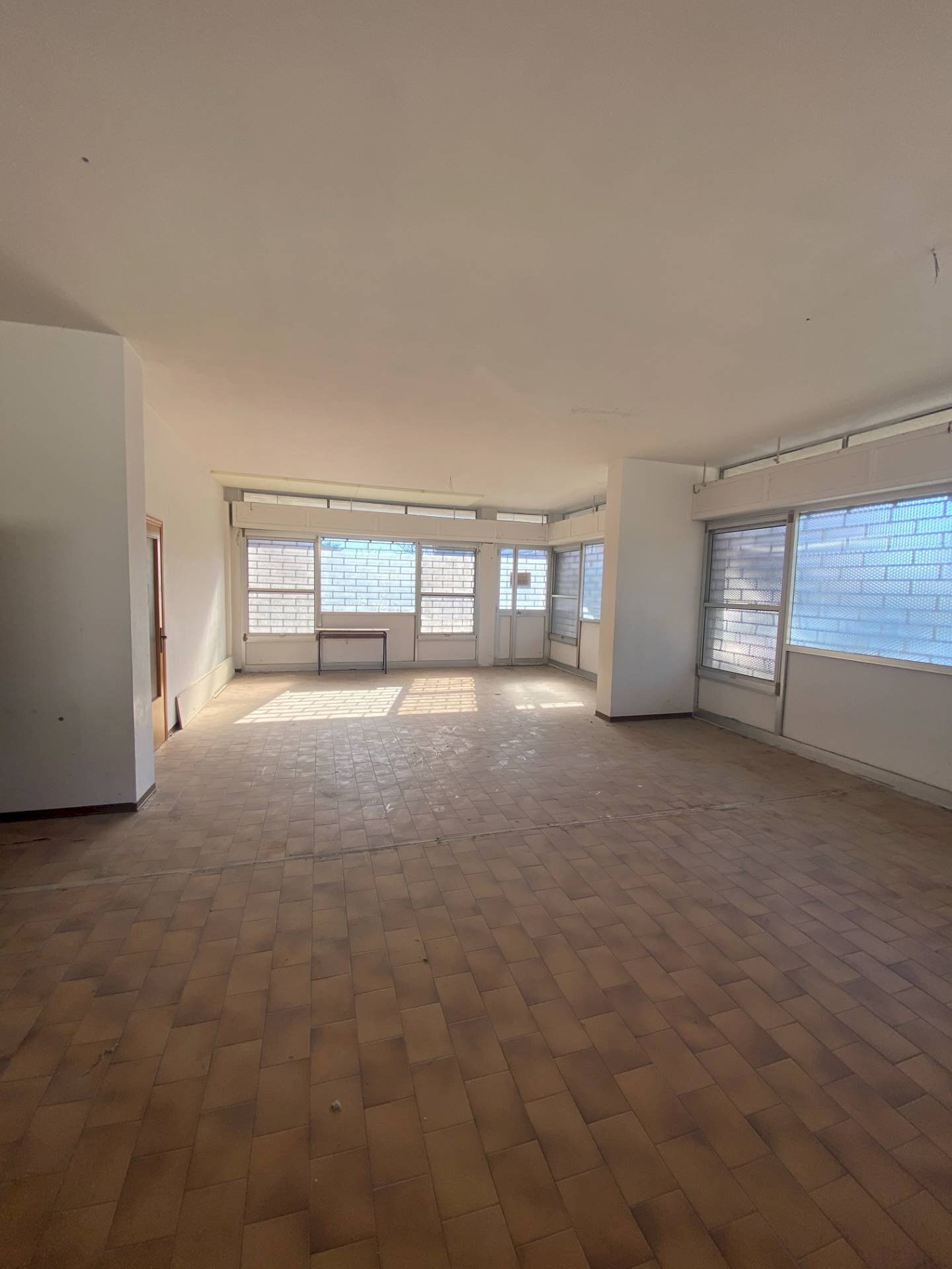 Foto 3 - Attività Commerciale via Leonardo da Vinci, Montegiorgio - foto 3