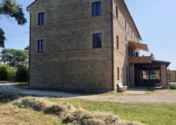 Foto 2 - Casa semi indipendente via Volpi, Falerone - foto 2