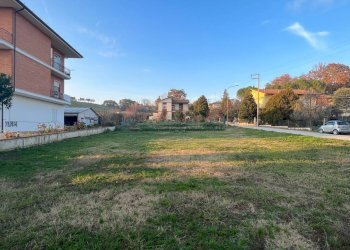 Foto 3 - Building land Via Umbria, Montegiorgio - photo 3