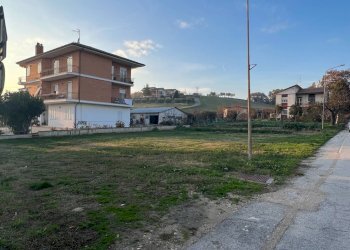 Foto 4 - Building land Via Umbria, Montegiorgio - photo 4