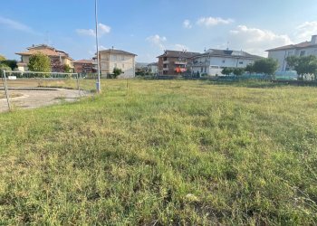 Foto 1 - Building land Montegiorgio - photo 1