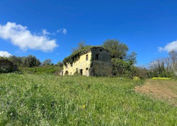 Foto 1 - Independent house Contrada Santa Susanna, Montegiorgio - photo 1