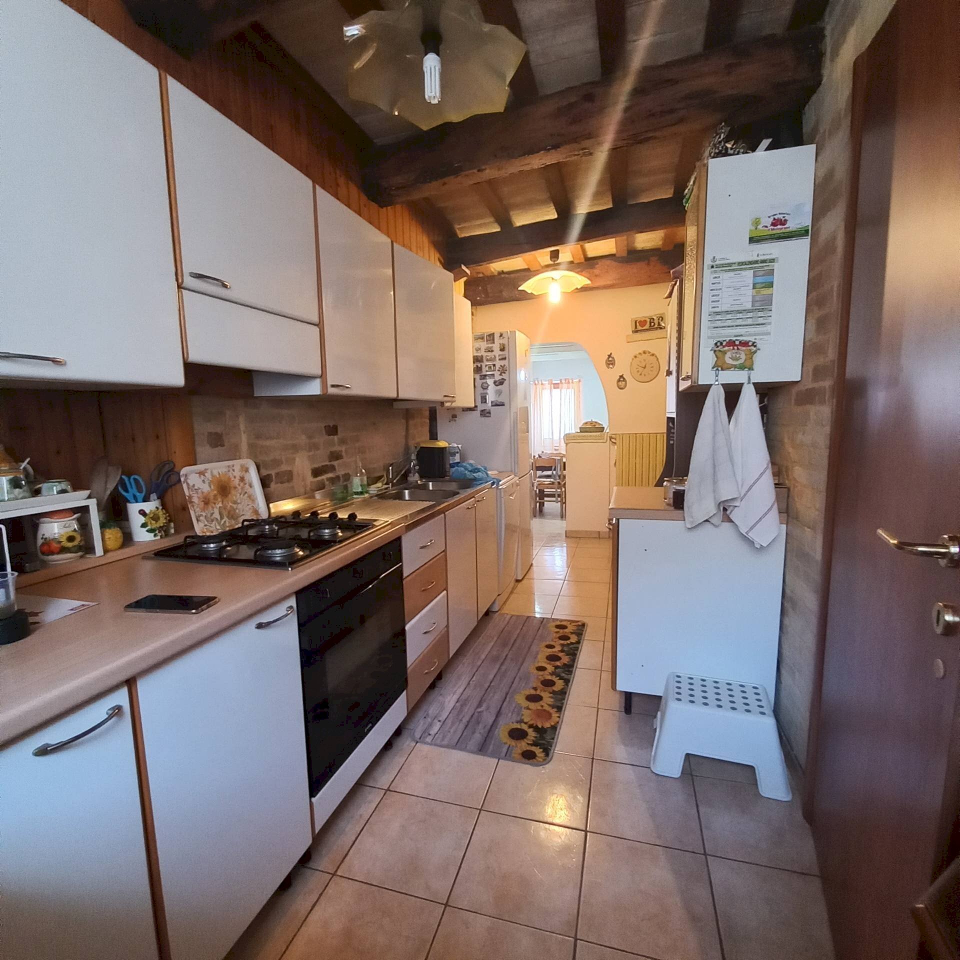 Foto 2 - Independent house solferino
 
15, Montegiorgio - photo 2