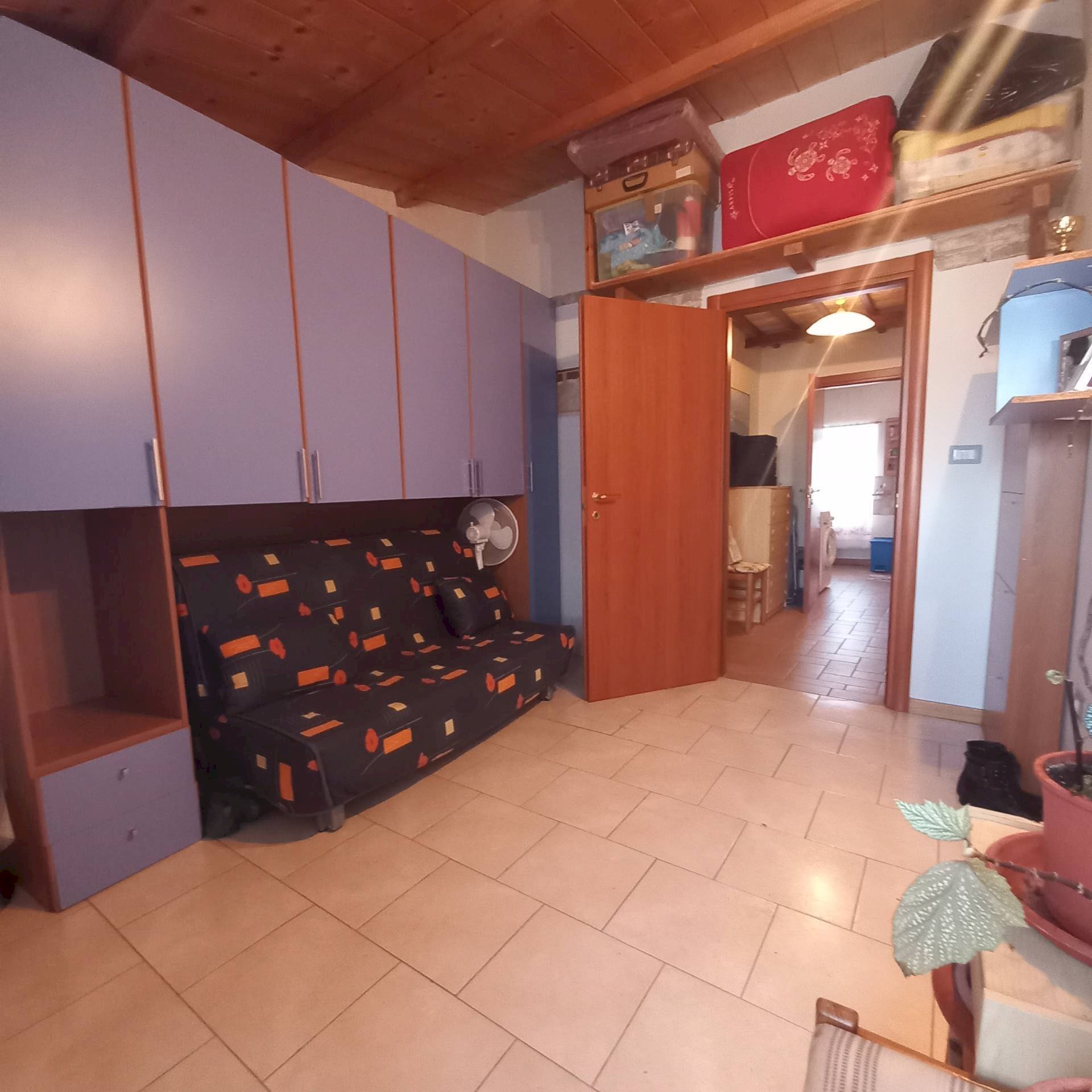 Foto 3 - Independent house solferino
 
15, Montegiorgio - photo 3