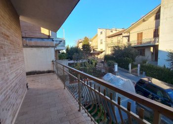 Foto 17 - Quadrilocale via Spontini
 
3, Montottone - foto 17