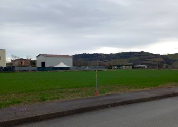 Foto 1 - Terreno edificabile SP 239 Fermana Faleriense, Falerone - foto 1