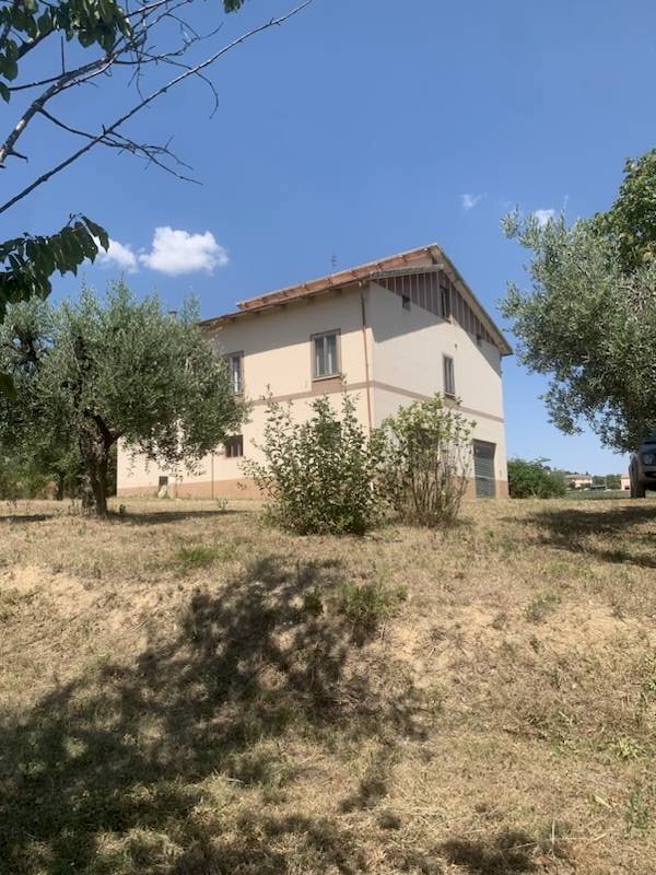 Foto 1 - Casa indipendente C.da Poggio
 
32, Santa Vittoria in Matenano - foto 1