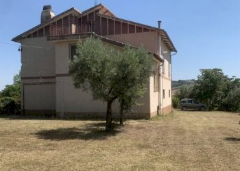 Foto 8 - Casa indipendente C.da Poggio
 
32, Santa Vittoria in Matenano - foto 8