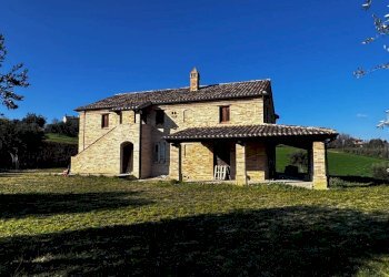 Foto 1 - Casa indipendente Via San Gaetano, Magliano di Tenna - foto 1