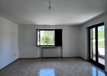 Foto 17 - Four-room apartment Via Fonterimana, Montegiorgio - photo 17