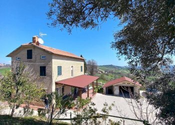 Foto 1 - Independent house Strada montapponese
 
snc, Falerone - photo 1