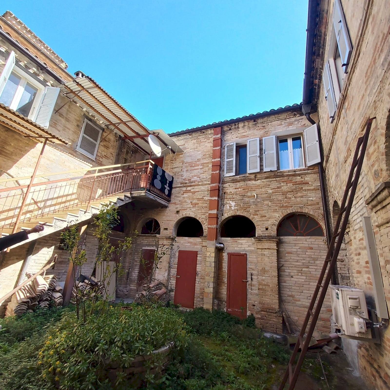 Foto 2 - Quadrilocale Piazza Roma, Monsampietro Morico - foto 2