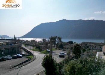 Foto 16 - Two-room apartment VIA CHIUSURE, Sale Marasino - photo 16