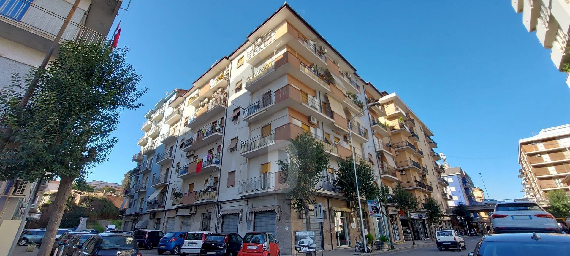 Foto 3 - Locale Commerciale via Panebianco
 
125, Cosenza - foto 3