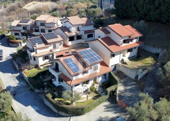 Foto 1 - Villa via muoio grande
 
snc, Mendicino - photo 1