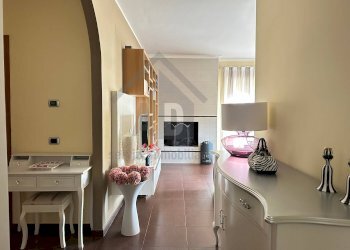 Foto 3 - Three-room apartment via Alessandro il Molosso
 
5, Mendicino - photo 3