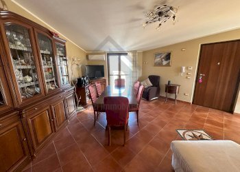 Foto 10 - Three-room apartment via Colle degli Ulivi
 
39, Mendicino - photo 10