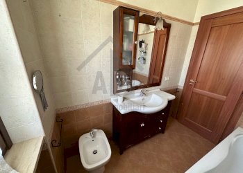 Foto 25 - Three-room apartment via Colle degli Ulivi
 
39, Mendicino - photo 25