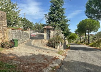 Foto 36 - Villa VIALE VIRGILIO
 
9, Mendicino - photo 36