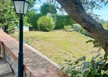 Foto 38 - Villa VIALE VIRGILIO
 
9, Mendicino - photo 38