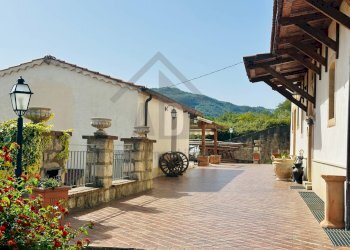 Foto 62 - Villa VIALE VIRGILIO
 
9, Mendicino - photo 62