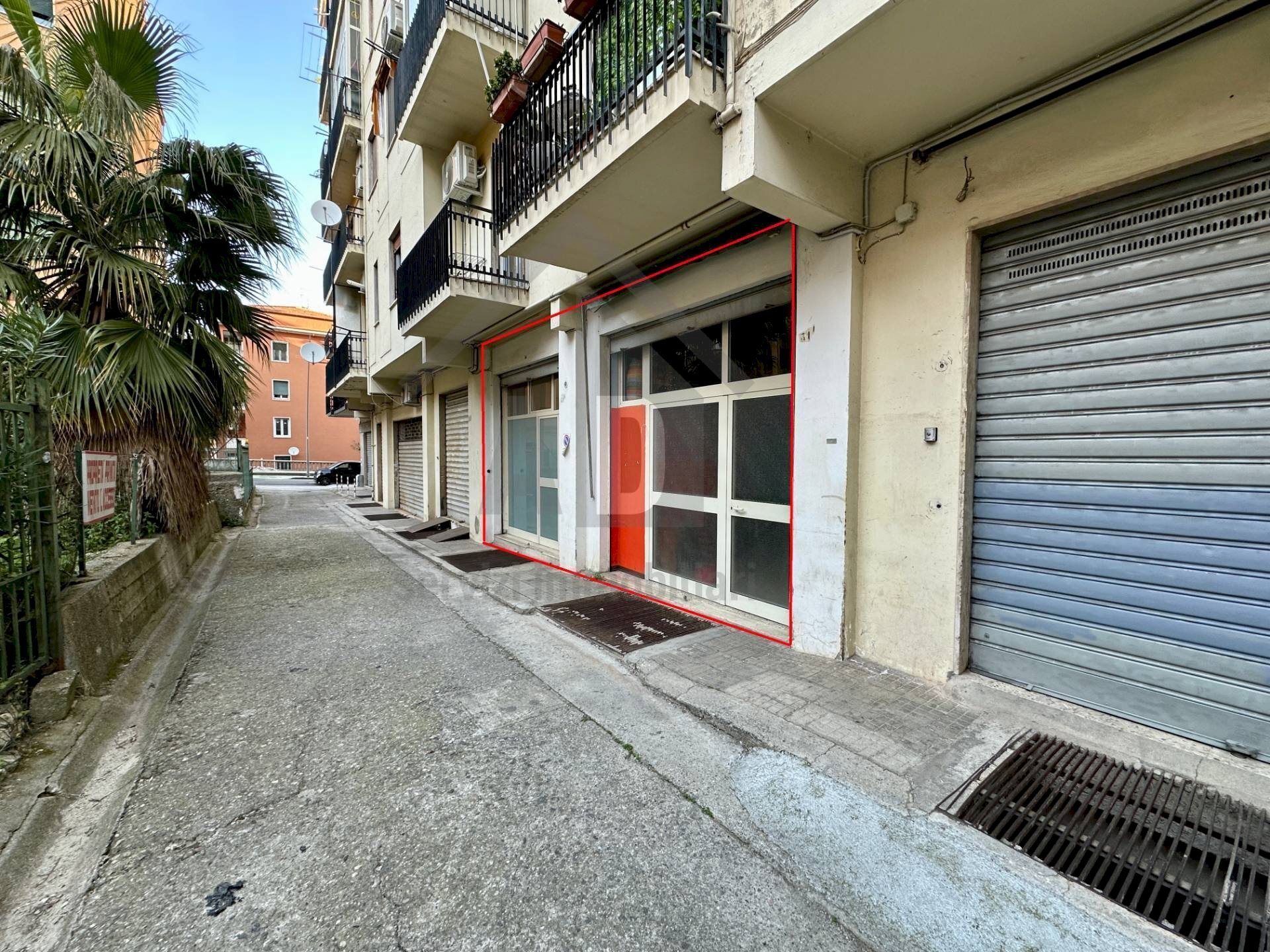 Foto 3 - Magazzino VIA SIMONETTA
 
31, Cosenza - foto 3