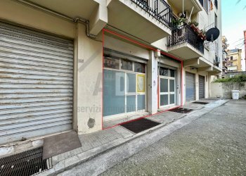 Foto 1 - Magazzino VIA SIMONETTA
31, Cosenza - foto 1