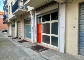 Foto 4 - Magazzino VIA SIMONETTA
31, Cosenza - foto 4