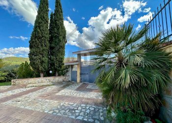 Foto 39 - Villa VIA ALESSANDRO IL MOLOSSO
 
10, Mendicino - photo 39