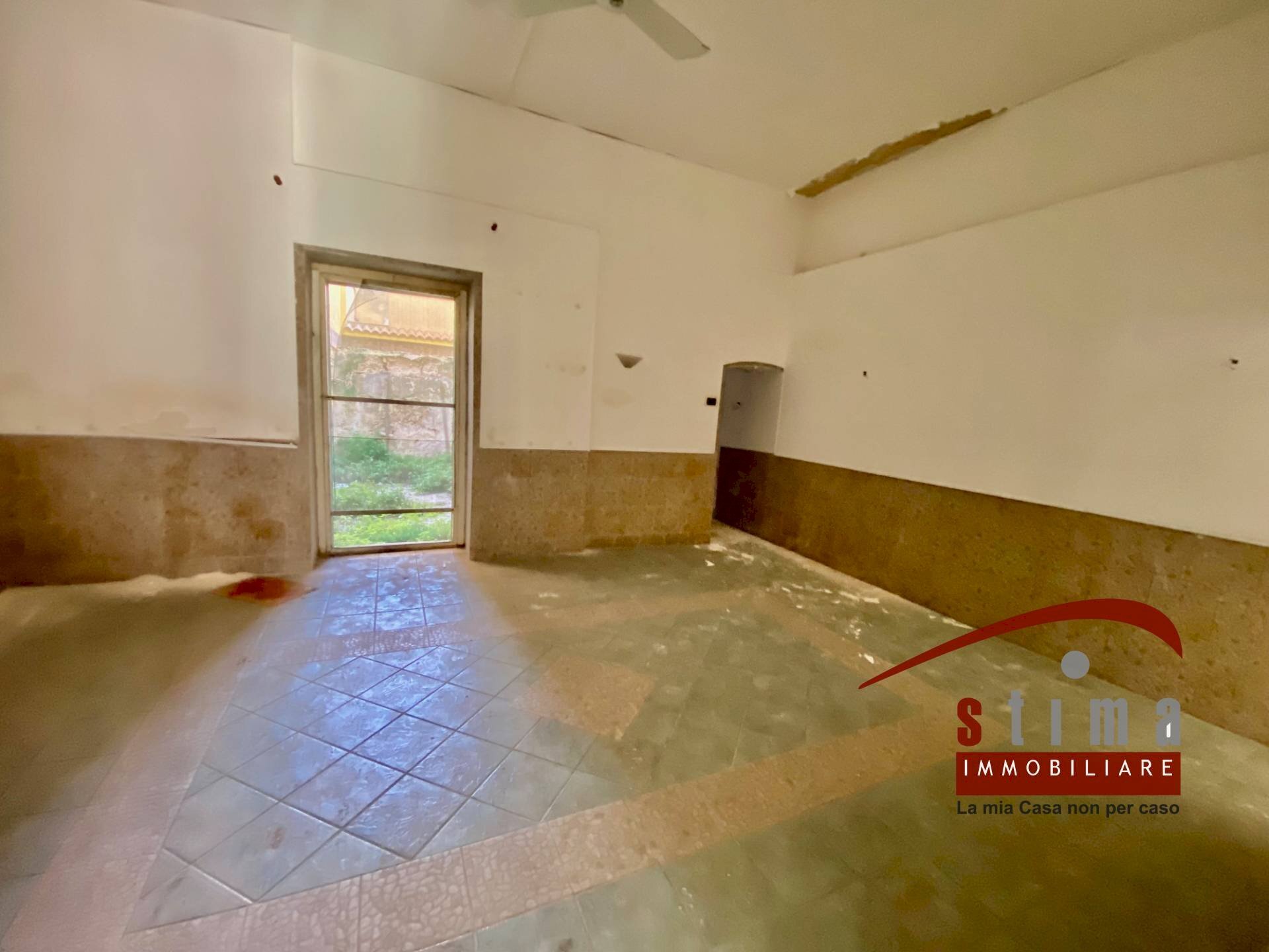 Foto 3 - Commercial Premises lgo empedocle, Siracusa - photo 3