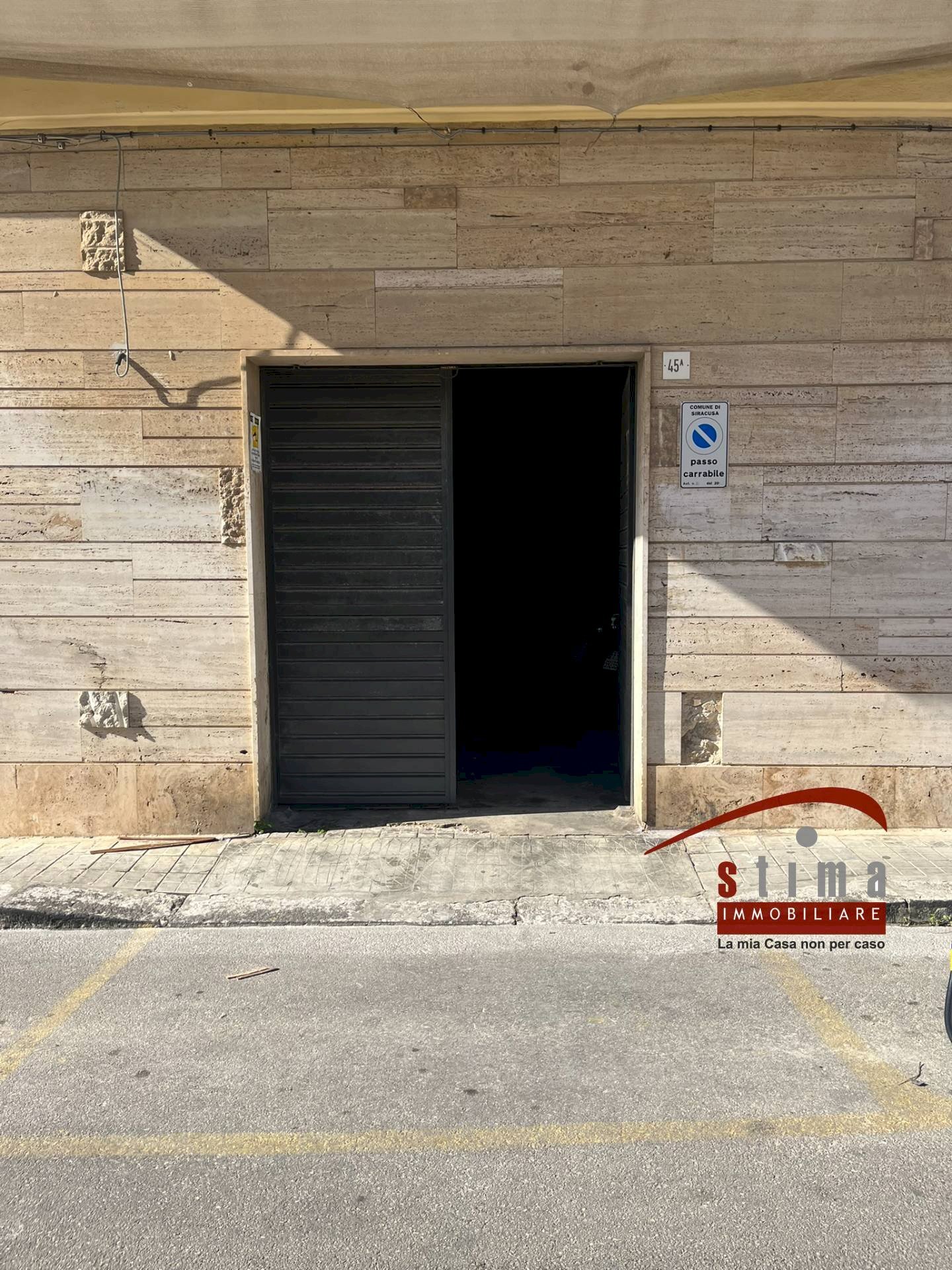 Foto 1 - Warehouse via Carso, Siracusa - photo 1