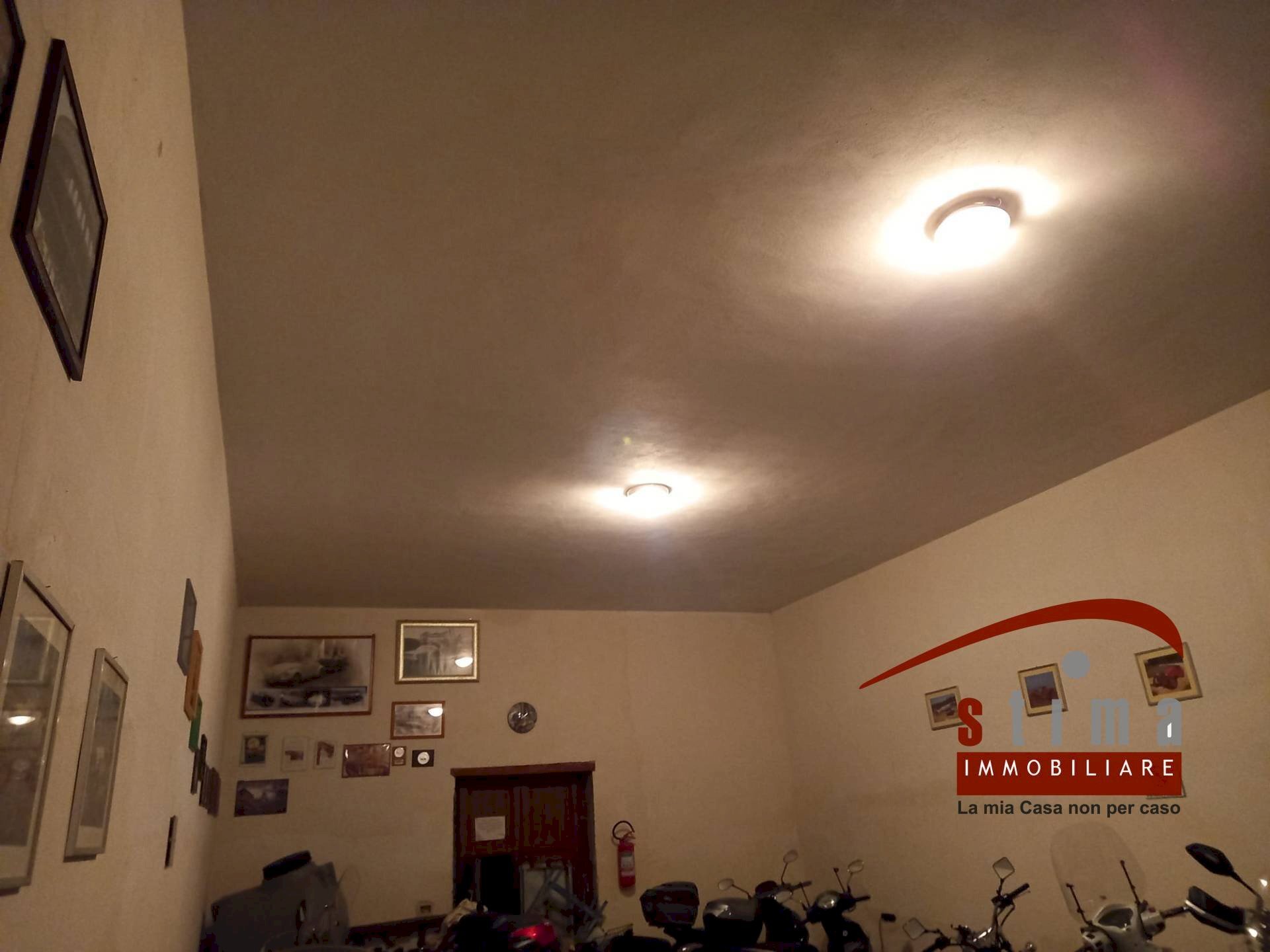 Foto 3 - Warehouse via Carso, Siracusa - photo 3