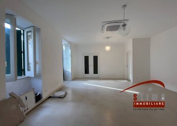 Foto 1 - Bilocale via Del Teatro
 
4, Siracusa - foto 1