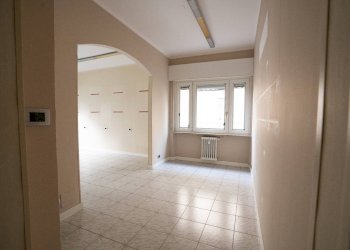 Foto 11 - Locale Commerciale Via Butturini, Verona - foto 11