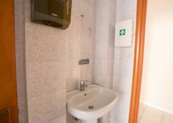 Foto 19 - Locale Commerciale Via Butturini, Verona - foto 19