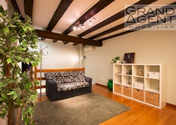 Foto 9 - Office vicoletto scala
 
4, Verona - photo 9